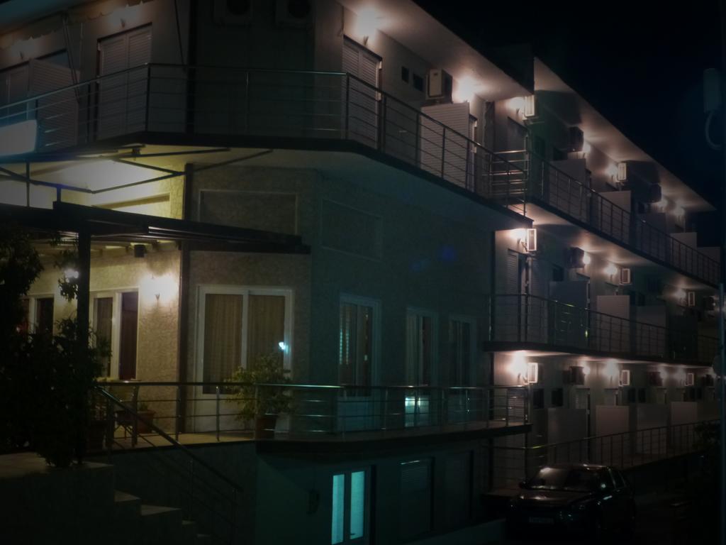 Hotel Neon Astron Камена-Вурла Экстерьер фото